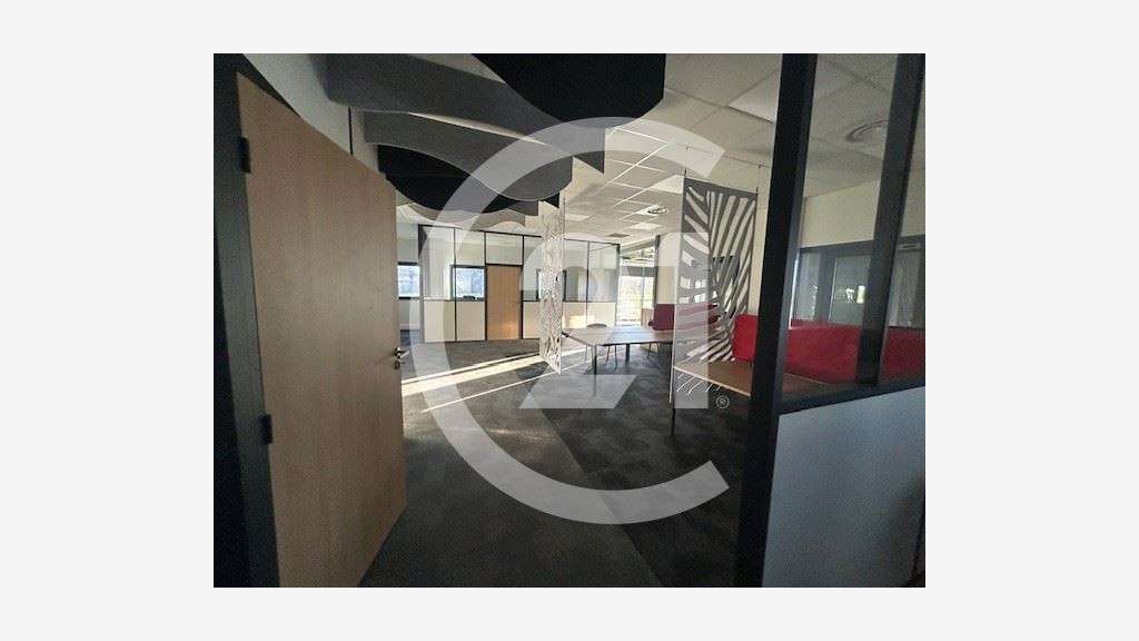 Vente local d'activité 780m² à Loriol-sur-Drôme