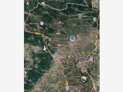 Local commercial  loué 228m² à vendre 30000 Nîmes