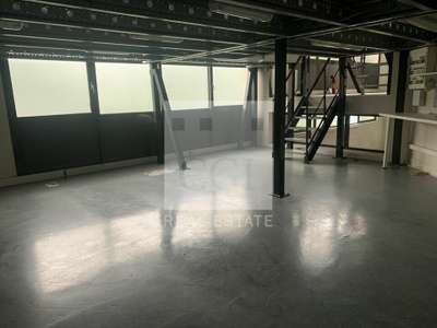 Vente local d'activité 222m² à Bron