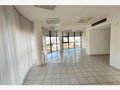 AV local professionnel d'exception 125m² à Valence