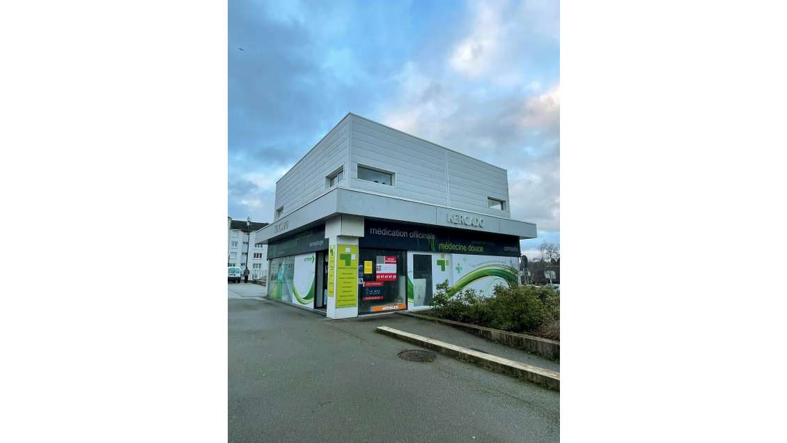 Vente local professionnel 190m² à Vannes