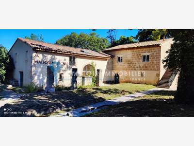 Vente local en maison de santé 37m² à Villevieille