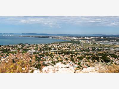 Local 76m² à vendre Rognac 13340