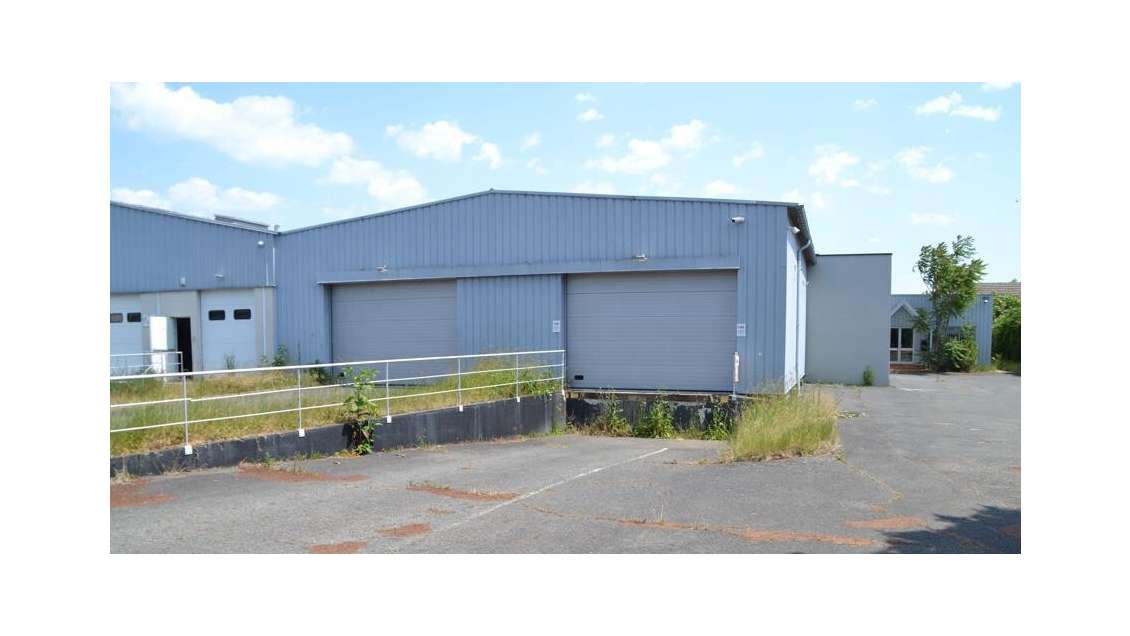 AV bâtiment agroalimentaire 1700m² à Blois
