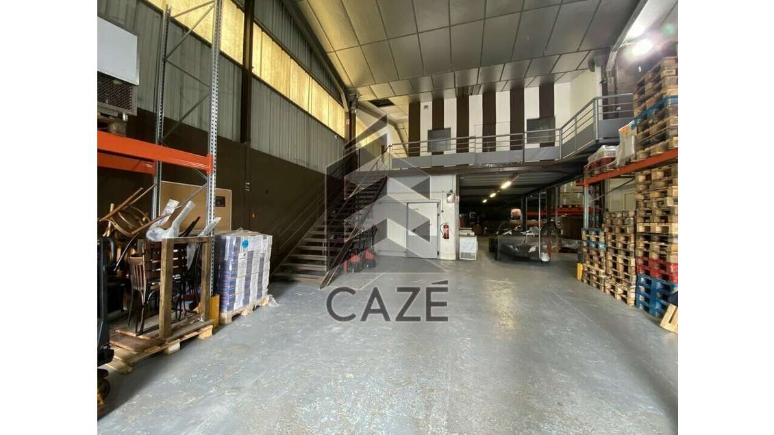 Vente bâtiment mixte 2773m² en za à Bordeaux Lac