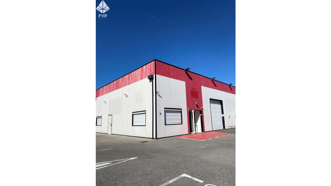 A vendre bâtiment industriel de 335m² à Goderville