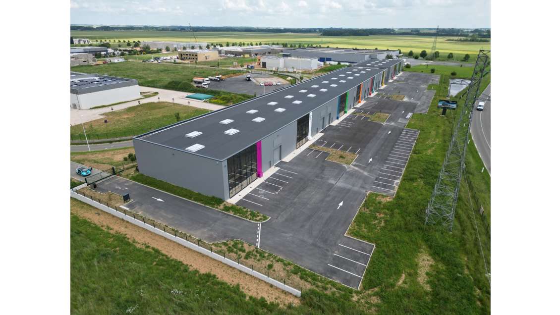 Locaux d'activité à vendre ZA de Chartres Est