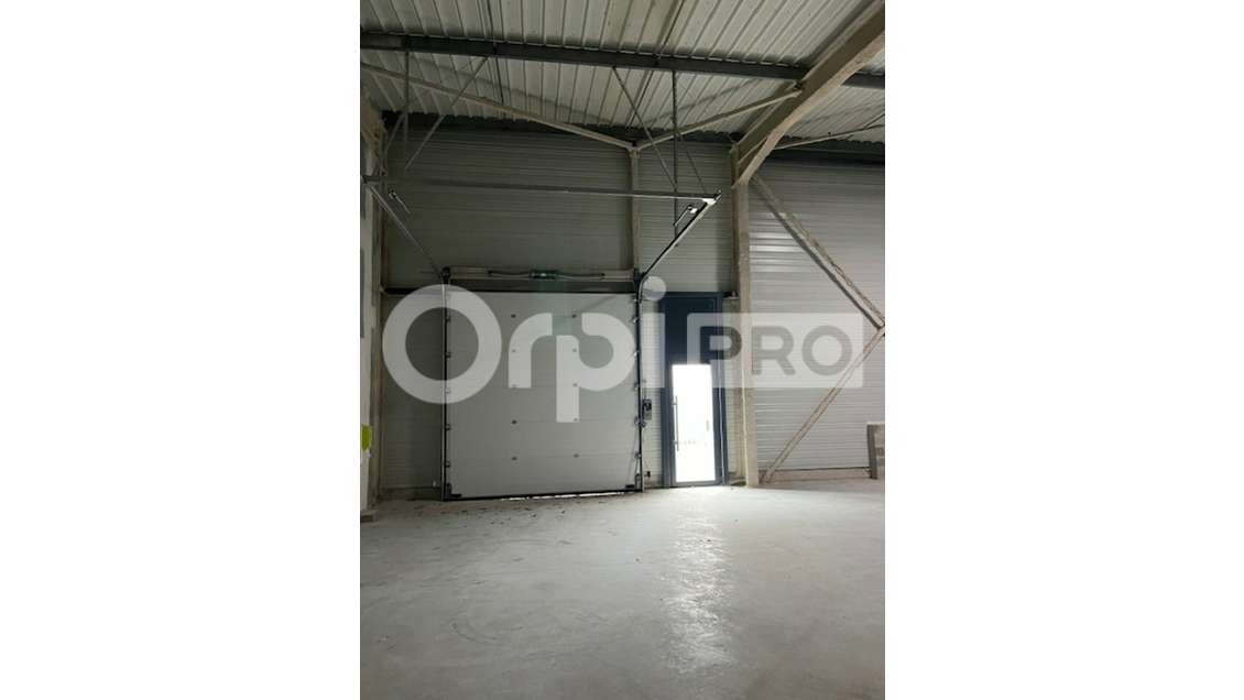 Atelier neuf 236m² à vendre La Rochelle ZFU