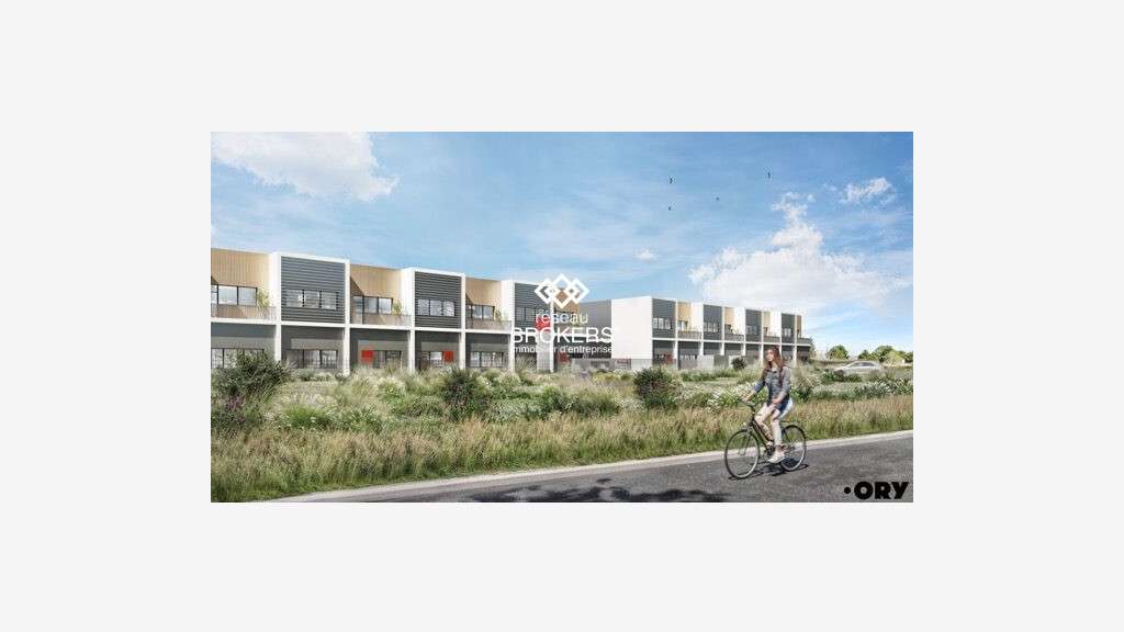 Vente local d'activités 943m² VEFA à Marignane