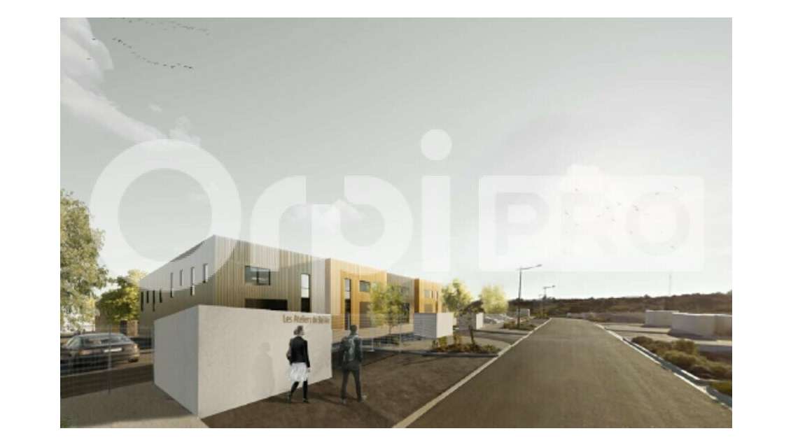 Vente local neuf 192m² à Vailhauquès ZAC Bel-Air