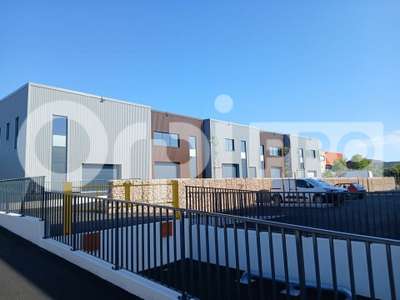 Vente Locaux d'activités - Entrepôts à Vailhauquès