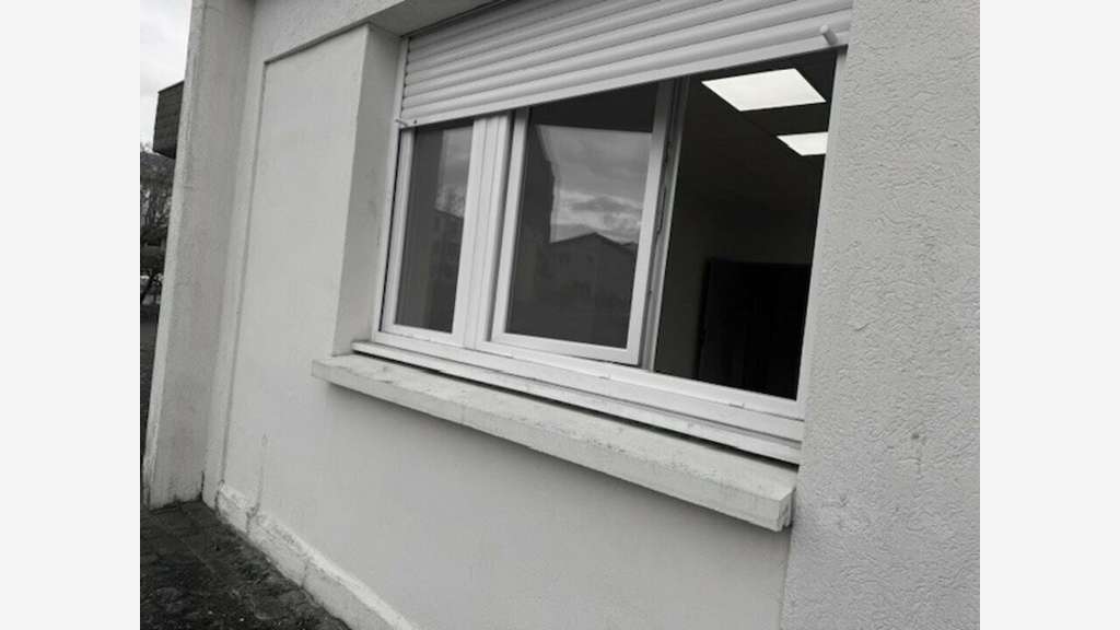 AV local prof. 182m² à Villefranche-sur-Saône