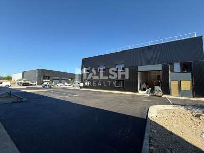 Vente local d'activité neuf de 1709m² à Trévoux