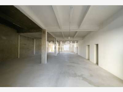 Locaux d'activités 754m² à vendre à Saint Fons