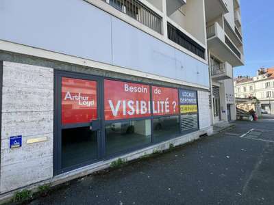 Vente Locaux commerciaux - Boutiques à Angoulême