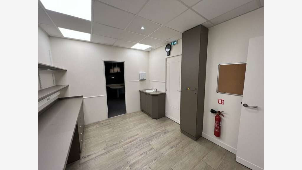 Vente local commercial de 135 m² Angoulême centre