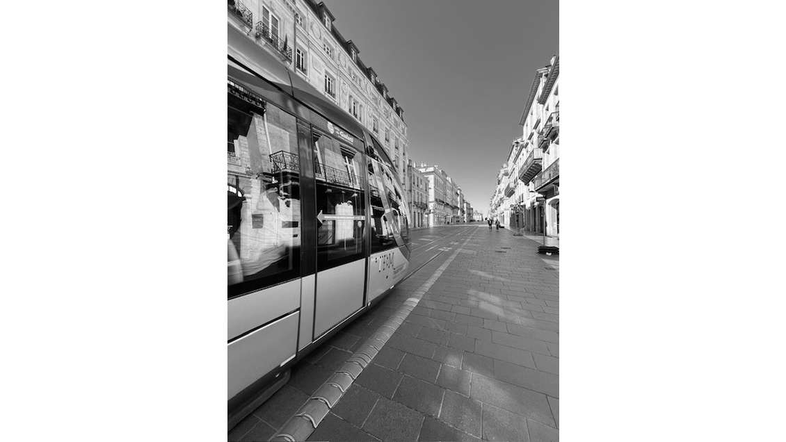 AV boutique 105m² hyper centre Bordeaux Intendance