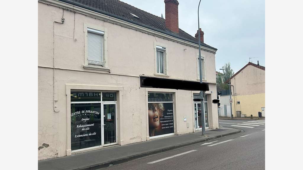 AV local commercial rénové 116m²  Chalon-sur-Saône