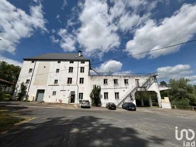 AV immeuble commercial d’exception 960m² à Cuisery
