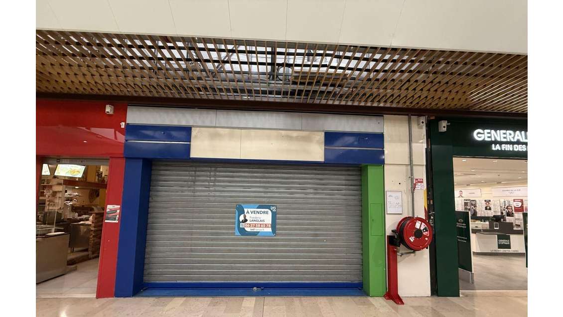 Vente cellule commerciale 100m² au Havre C.C.