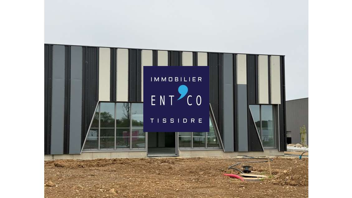 Vente local 1406m² en zone comm à Marmande RD933