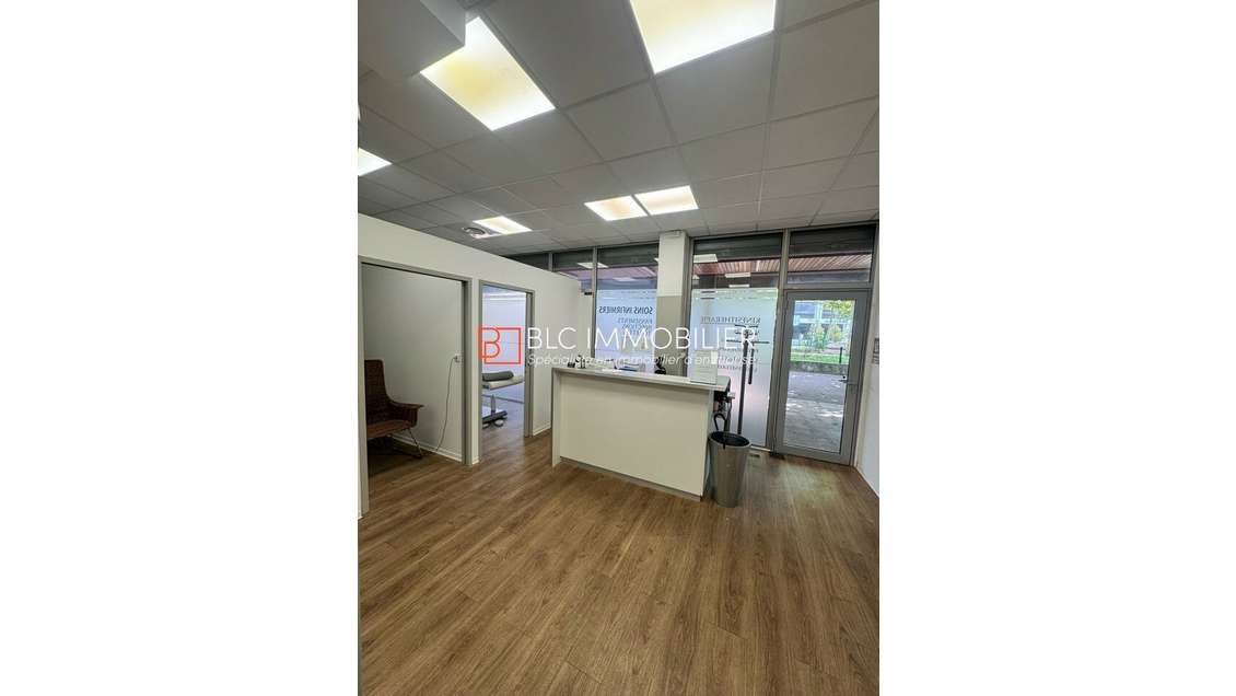 Murs local 140m² à vendre 13006 Marseille