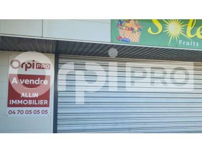 Vente Locaux commerciaux - Boutiques à Montluçon