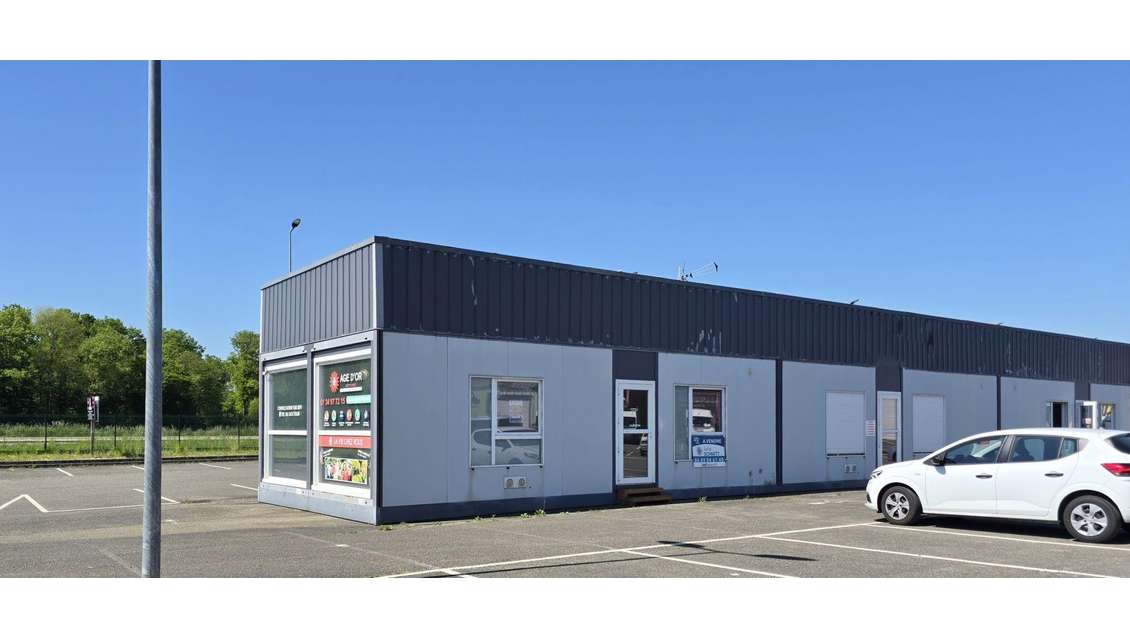 Vente murs commerciaux 55m² sortie de Bréval