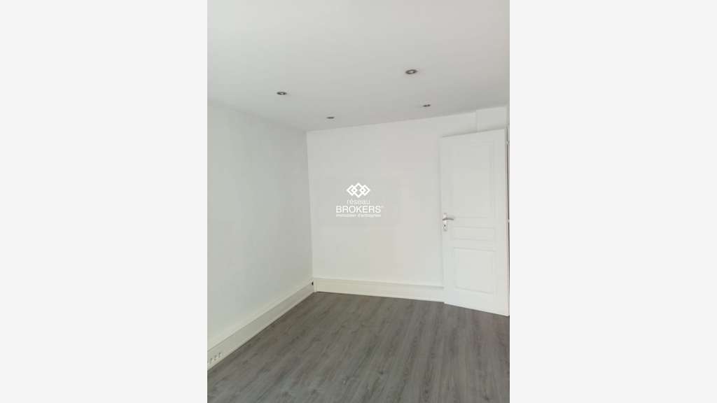 Vente murs libres 88m² à Pau centre