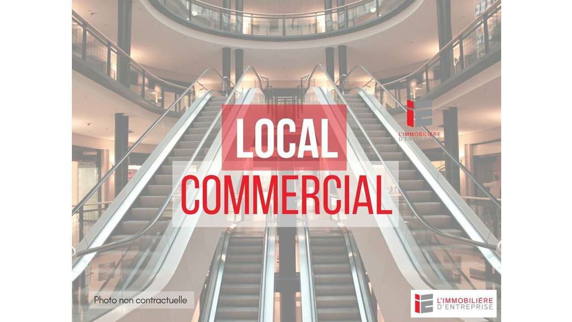 AV local commercial 1087m² à Pleurtuit 