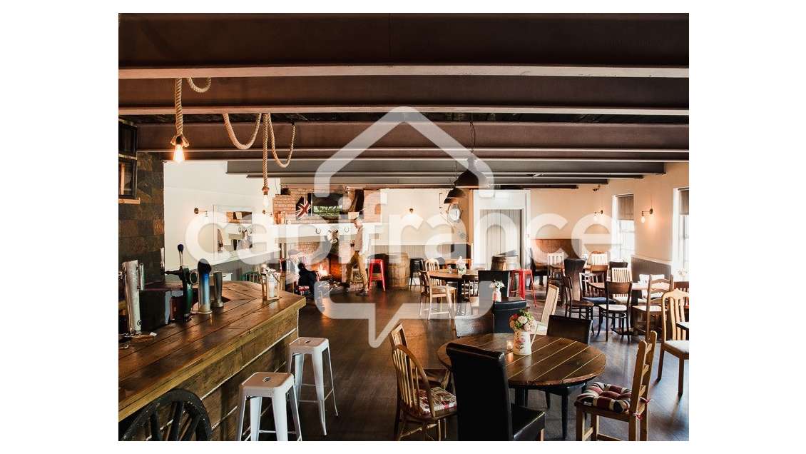 Vente murs restaurant à Saint-Laurent-de-Cerdans