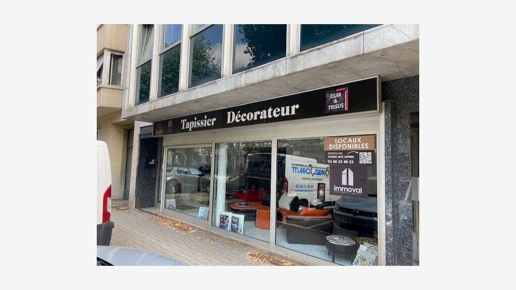 Vente local cial 90m² à Strasbourg av des Vosges