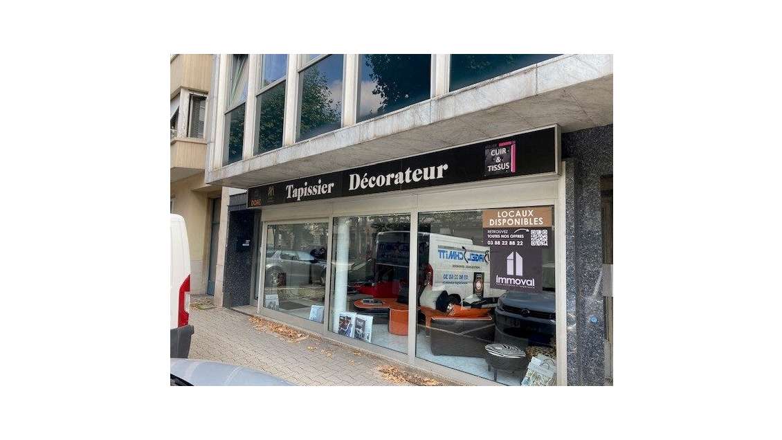 Vente local cial 90m² à Strasbourg av des Vosges