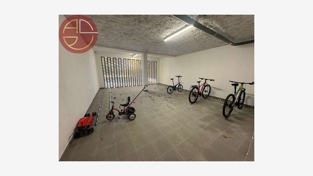 A vendre local 130m² Toulouse-Nord-Est Minimes