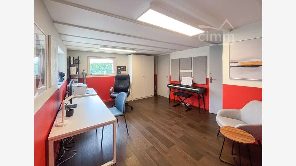Vente local commercial 155m² à Crolles centre