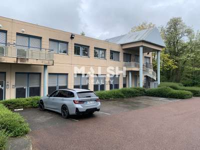 Vente locaux mixtes divisibles 1012m² à Neyron
