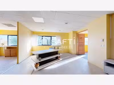 Locaux 1153m² en première ligne à Saint-Gaudens