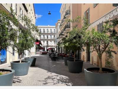 Cède droit au bail cave à vin 50m² Cannes Banane