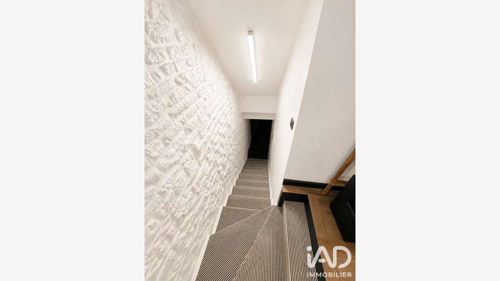 AV dab local de 68m² à Saint-Maur-des-Fossés