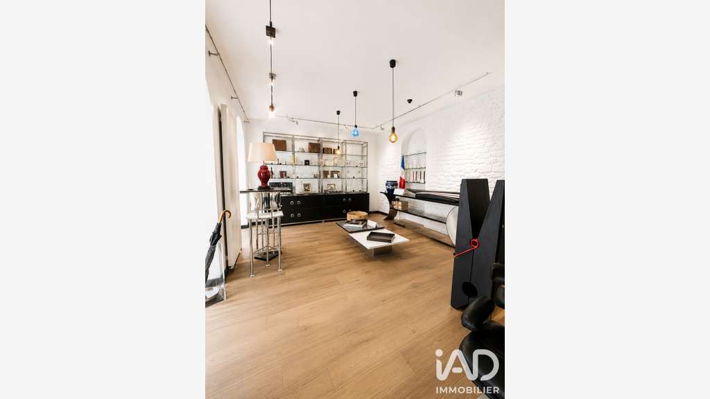 AV dab local de 68m² à Saint-Maur-des-Fossés