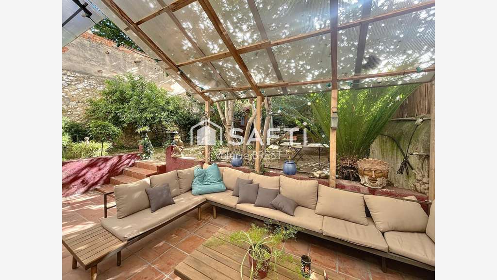 Bail à céder local + appart 122m² Marseille 13006