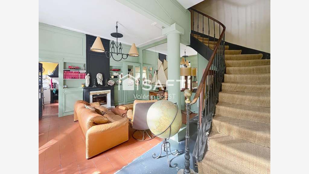 Bail à céder local + appart 122m² Marseille 13006