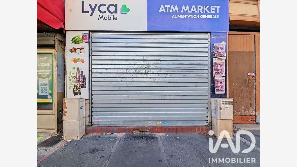 Vente local commercial avec vitrine à Alfortville