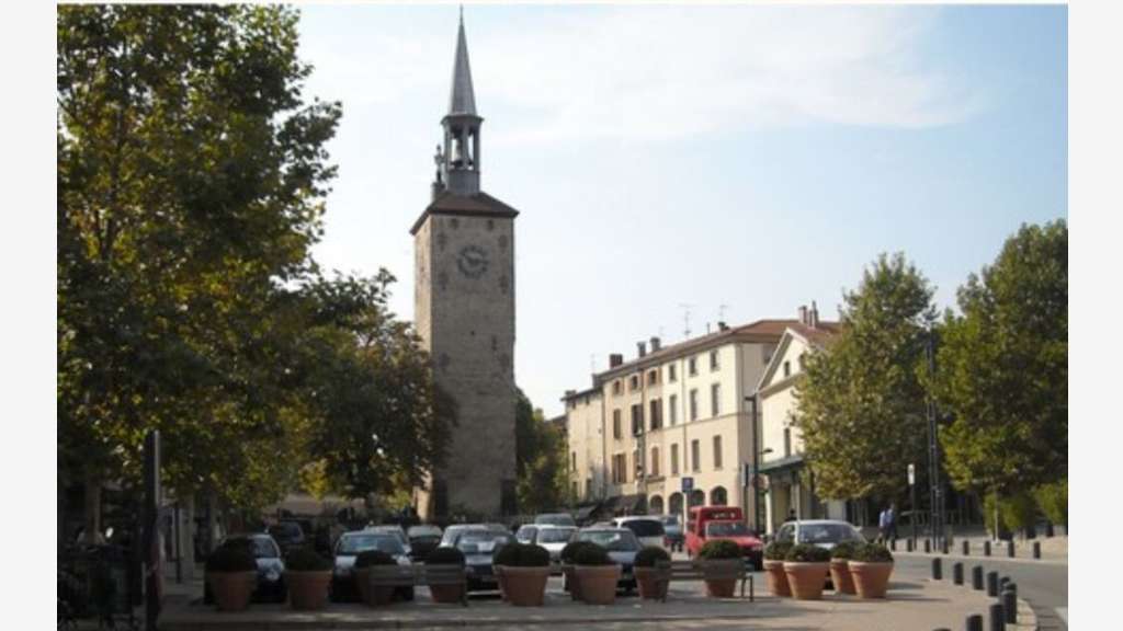 Vente murs commerciaux centre-ville Romans