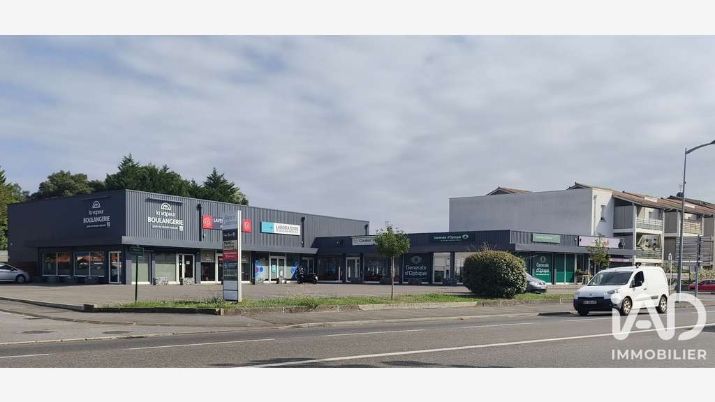 Vente murs commerciaux multilocataires à Labenne