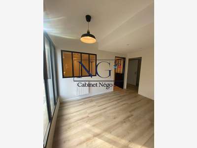 Vente bureaux de 79m² au centre de Plouharnel