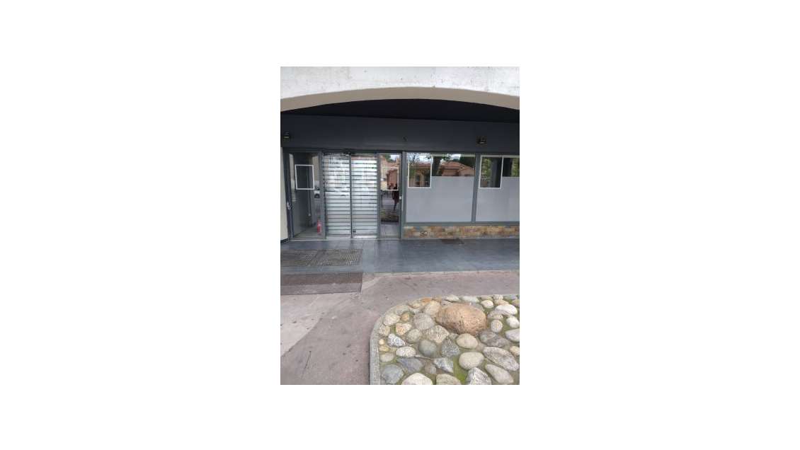 Vente local 200m² à Perpignan bld Anatole France