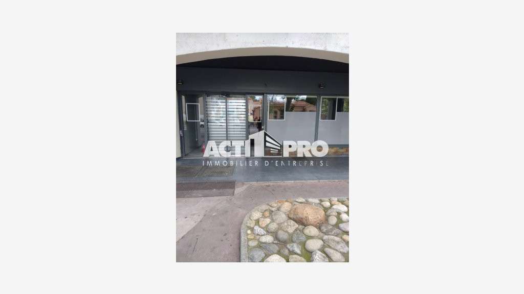 Vente local 200m² à Perpignan bd Anatole France