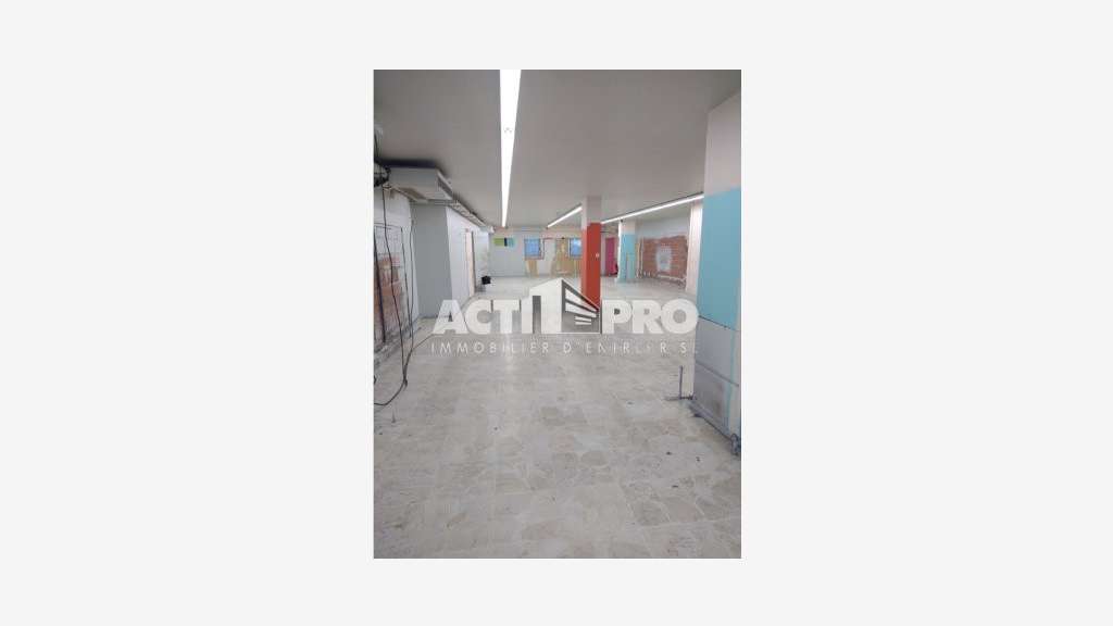 Vente local 200m² à Perpignan bd Anatole France