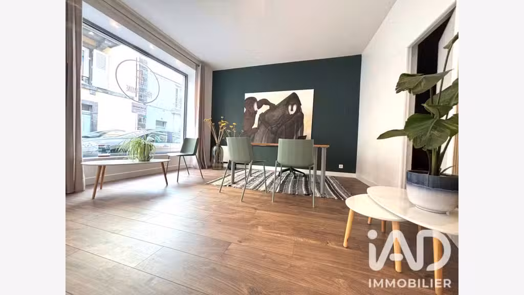 Vente murs commerciaux rénovés à Royat